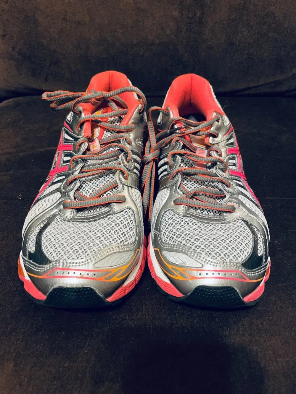 Mint condition Gel Nimbus 15 Women Running Shoe hot punch marigold Sz 10 Medium